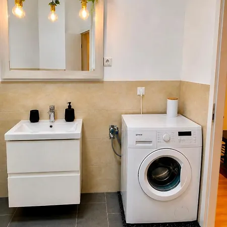 Διαμέρισμα Modernes 47qm Erdgeschoss-apt - Nahe Uniklinik - Boxspring - Kueche & Smarttv *